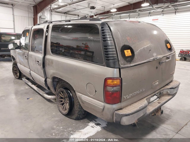 2001 GMC YUKON XL 3GKFK16T81G179935 Photo 2