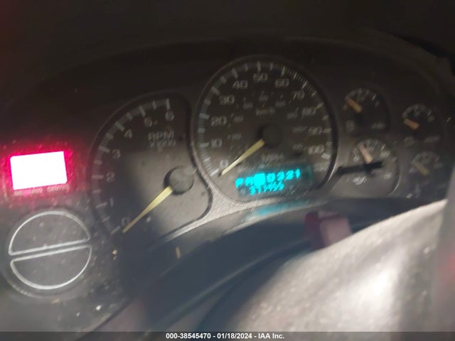 2001 GMC YUKON XL 3GKFK16T81G179935 Photo 6