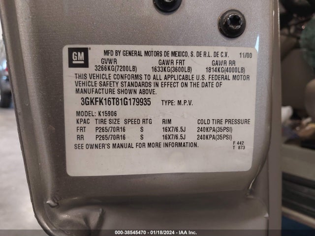 2001 GMC YUKON XL 3GKFK16T81G179935 Photo 8