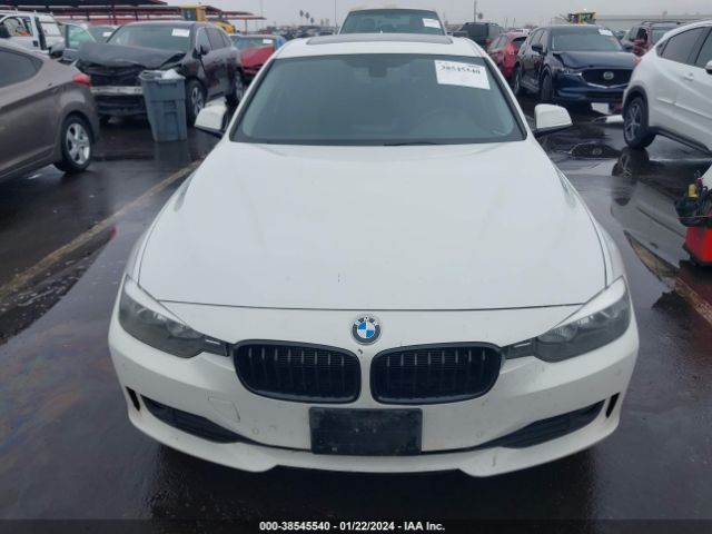 WBA3C3G50FNT51653 BMW 320i Xdrive