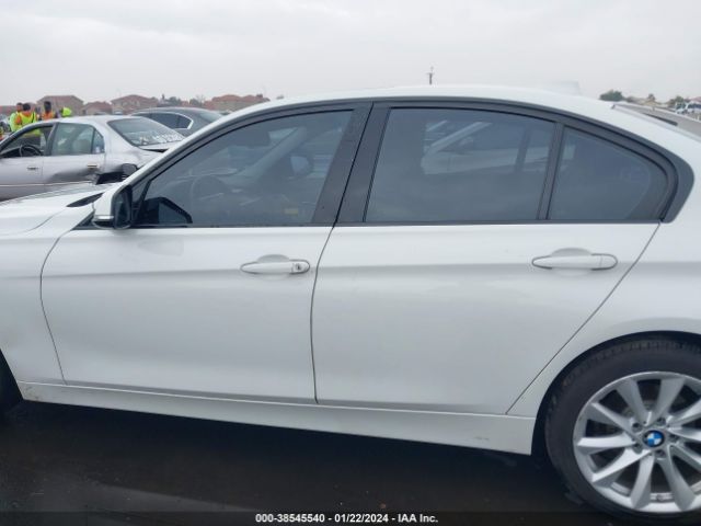 WBA3C3G50FNT51653 BMW 320i Xdrive