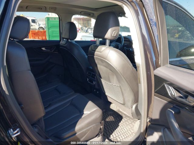 2019 AUDI Q7 WA1LAAF70KD033686 Photo 7