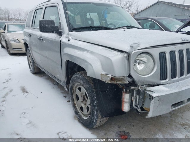 38545614 :رقم المزاد ، 1J8FT28008D798885 vin ، 2008 Jeep Patriot Sport مزاد بيع