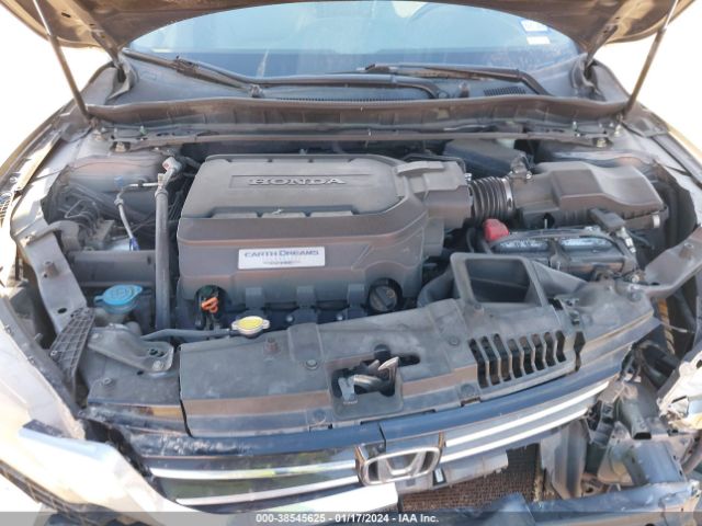 1HGCR3F92EA010722 Honda Accord Touring