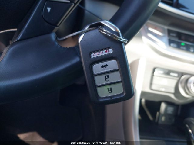 1HGCR3F92EA010722 Honda Accord Touring