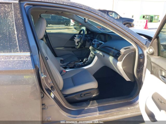 1HGCR3F92EA010722 Honda Accord Touring