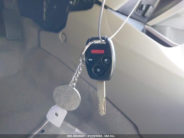 2012 HONDA CIVIC LX VIN: 19XFB2F58CE064317