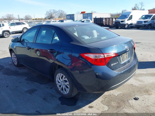 Toyota COROLLA LE 2017 5YFBURHE4HP714118 Image 3