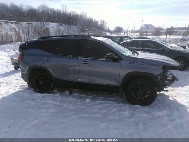 3GKALMEV8ML373470 GMC Terrain Fwd Sle