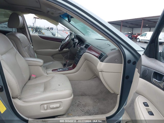 2004 LEXUS ES 330 VIN: JTHBA30G240019870