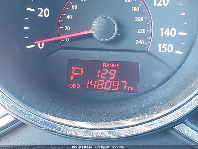 2011 KIA SORENTO LX VIN: 5XYKT3A18BG079486