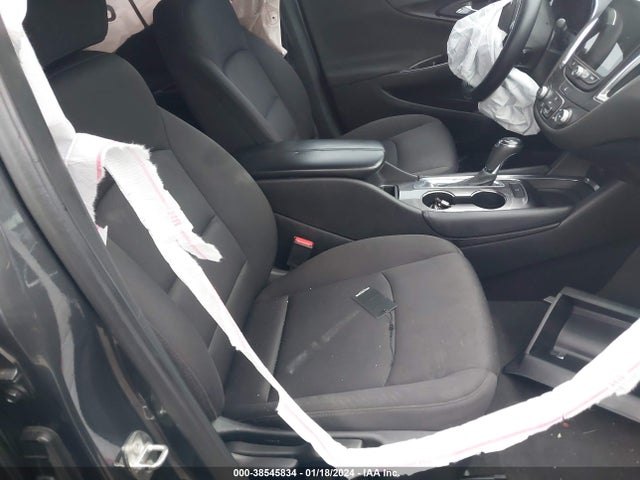 Chevrolet MALIBU LT 2018 1G1ZD5ST4JF171972 Image 5