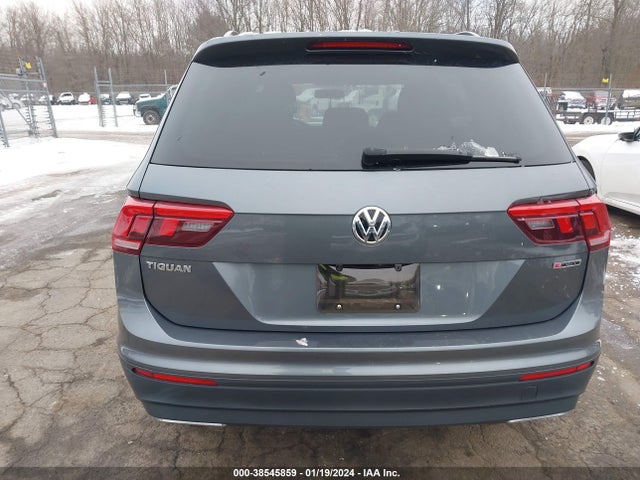 3VV0B7AX1KM099699 Volkswagen Tiguan 2.0t S