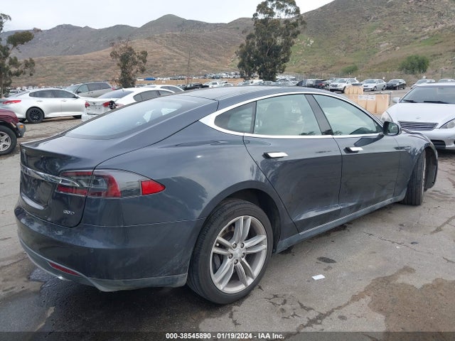 Tesla Model S 70d/85d/p85d 2015 5YJSA1E24FF116771 Image 4