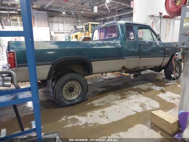 1993 DODGE W-SERIES W200/W250 VIN: 3B7KM23C4PM138646