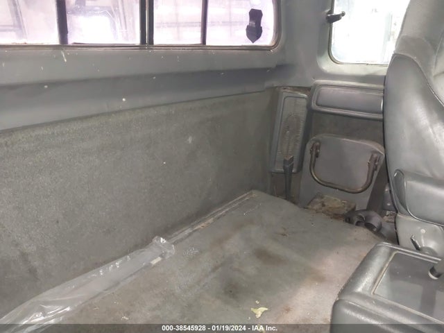 1993 DODGE W-SERIES W200/W250 VIN: 3B7KM23C4PM138646