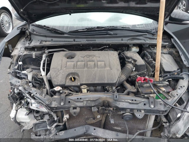 Toyota COROLLA SE 2018 5YFBURHE2JP849488 Image 10