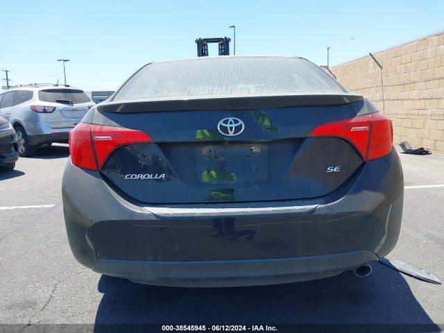 Toyota COROLLA SE 2018 5YFBURHE2JP849488 Image 16