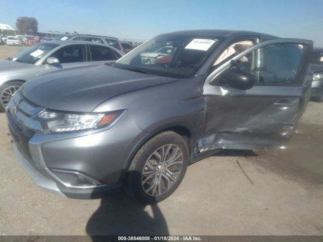 2018 MITSUBISHI OUTLANDER JA4AD2A30JZ054614 Photo 1