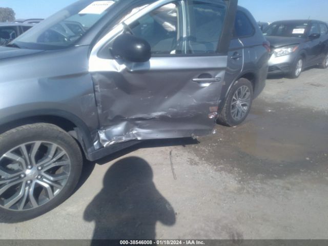 2018 MITSUBISHI OUTLANDER JA4AD2A30JZ054614 Photo 5