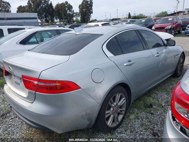 2017 JAGUAR XE SAJAD4BN9HA968775 Photo 3