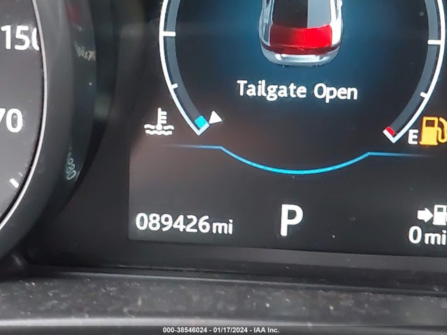 2017 JAGUAR XE SAJAD4BN9HA968775 Photo 6