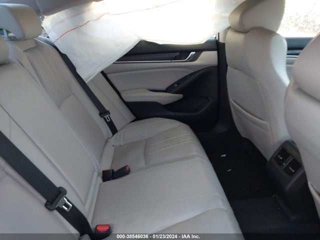 Honda Accord Touring 2018 1HGCV1F98JA189066 Image 8