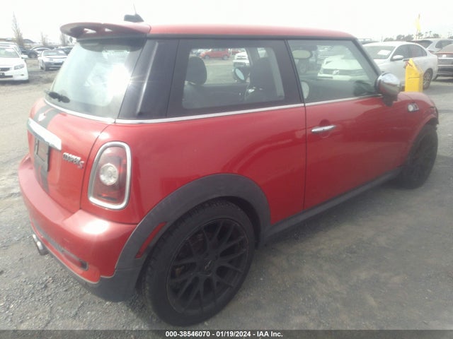 2008 MINI COOPER S WMWMF73598TV39529 Photo 3