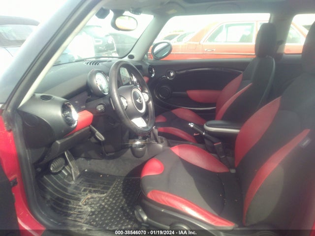 2008 MINI COOPER S WMWMF73598TV39529 Photo 4