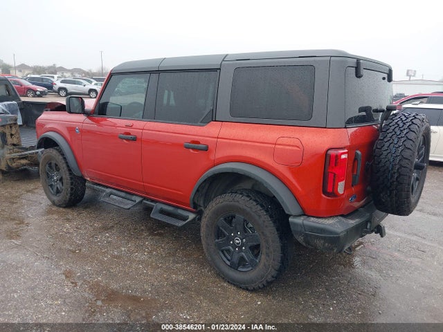 Ford Bronco Black Diamond 2023 1FMDE5BH9PLB06437 Image 3