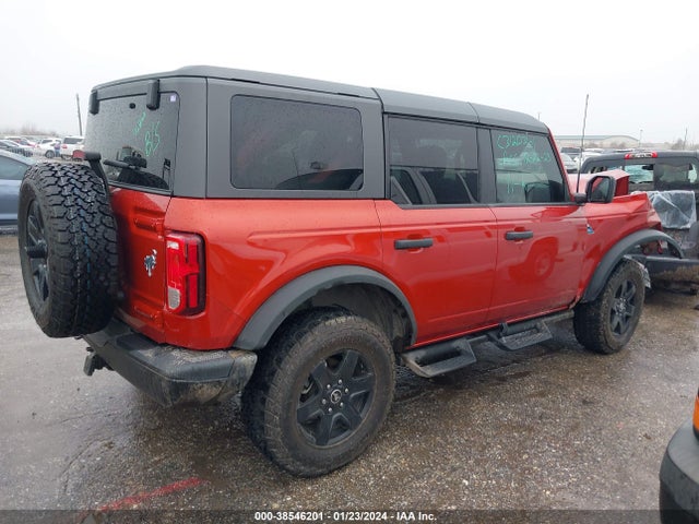 Ford Bronco Black Diamond 2023 1FMDE5BH9PLB06437 Image 4