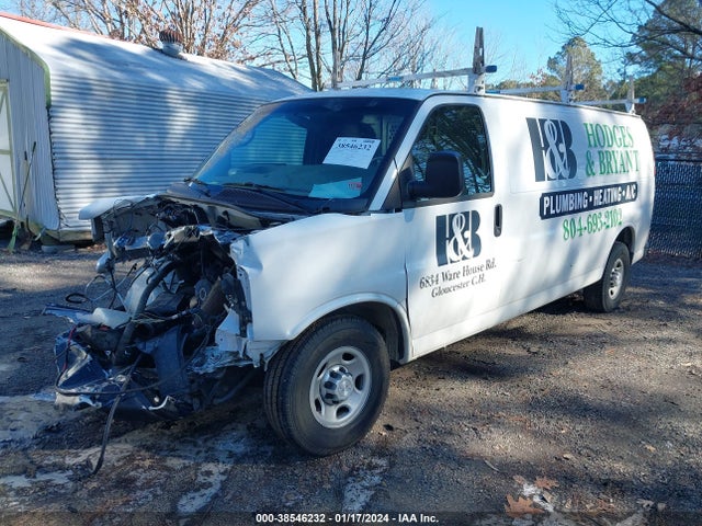Chevrolet Express 2500 Work Van 2015 1GCWGGCG3F1127397 Image 2