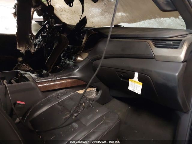 1GNSKHKC3GR225714 Chevrolet Suburban Lt
