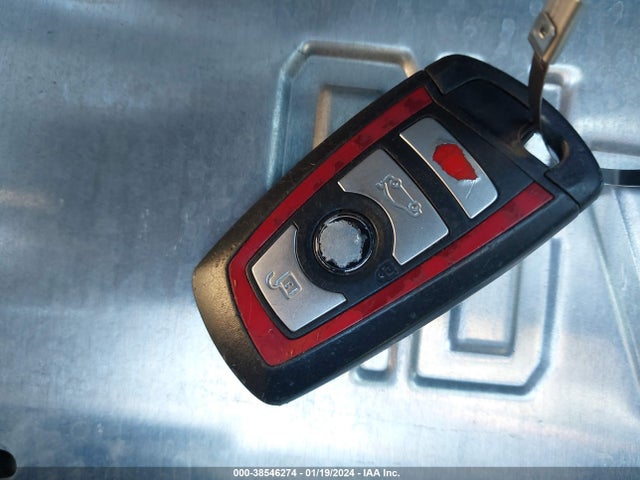 WBA8E1C35HA158594 BMW 330e Iperformance