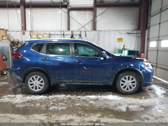 Nissan ROGUE S 2018 5N1AT2MV0JC717829 Image 13