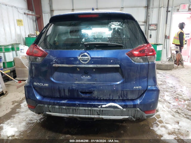 Nissan ROGUE S 2018 5N1AT2MV0JC717829 Image 16