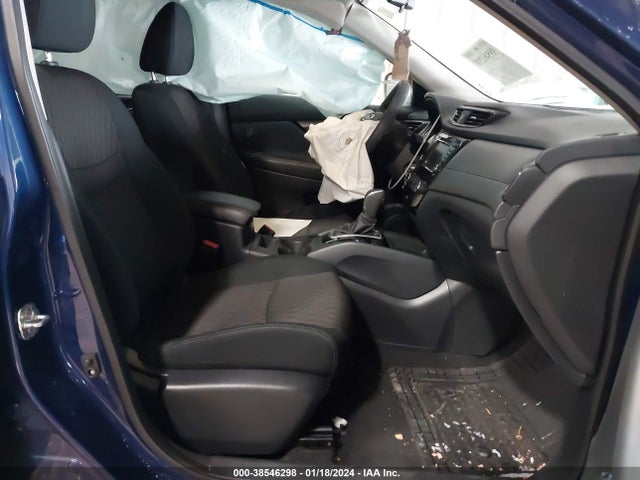 Nissan ROGUE S 2018 5N1AT2MV0JC717829 Image 5