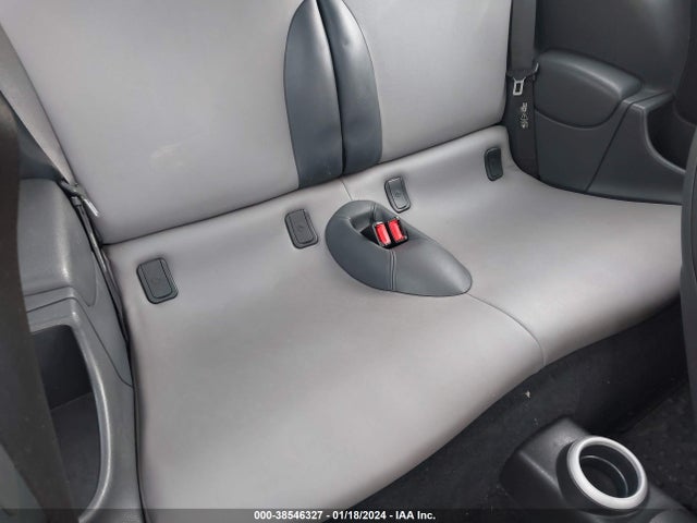 2006 MINI COOPER S WMWRE33516TL17923 Photo 7