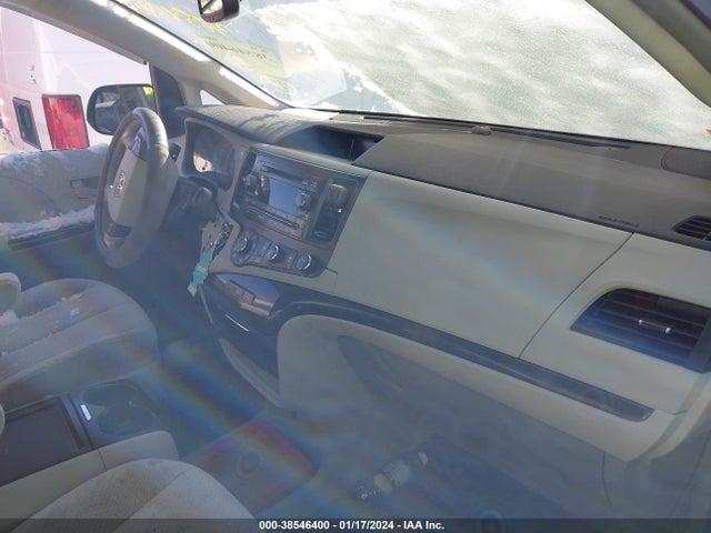 2011 TOYOTA SIENNA LE V6 VIN: 5TDKK3DC8BS101523