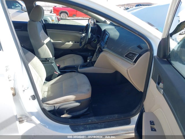 Hyundai ELANTRA SE 2017 5NPD84LF5HH051347 Image 5
