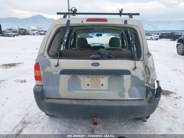 2003 FORD ESCAPE XLS VIN: 1FMYU92113KC86267