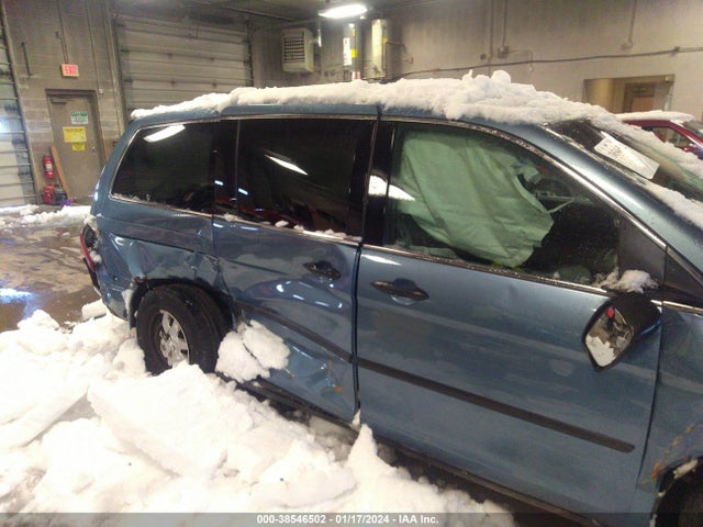 2010 HONDA ODYSSEY LX VIN: 5FNRL3H22AB020923