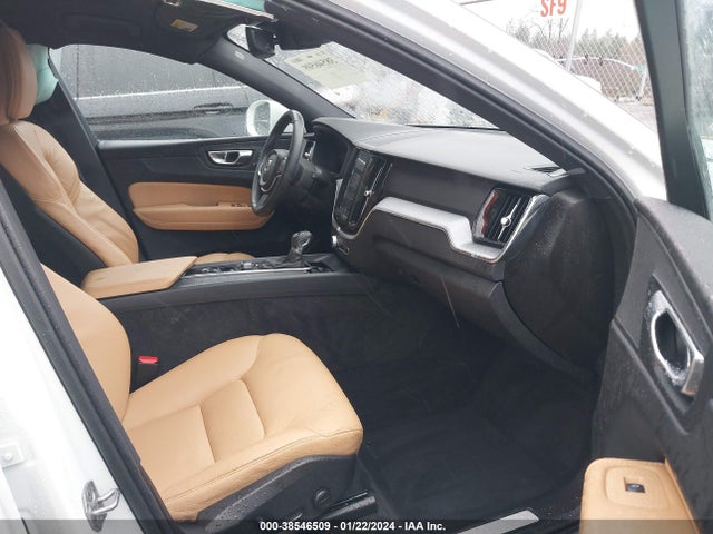 YV4102RK1L1599183 Volvo Xc60 T5 Momentum