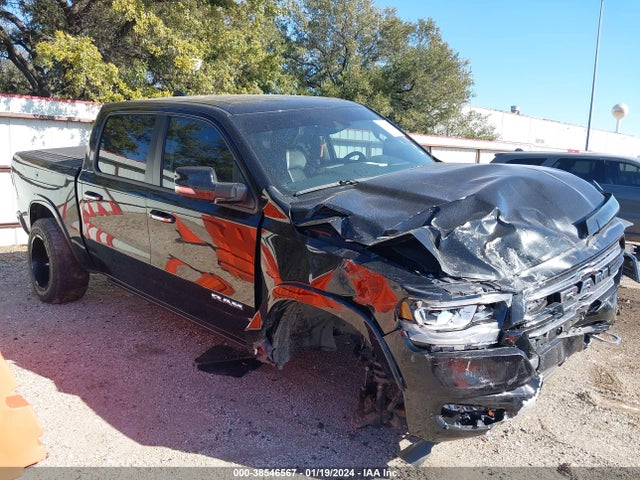RAM 1500 Laramie  4x4 5'7 Box 2022 1C6SRFJT9NN319666 Image 13