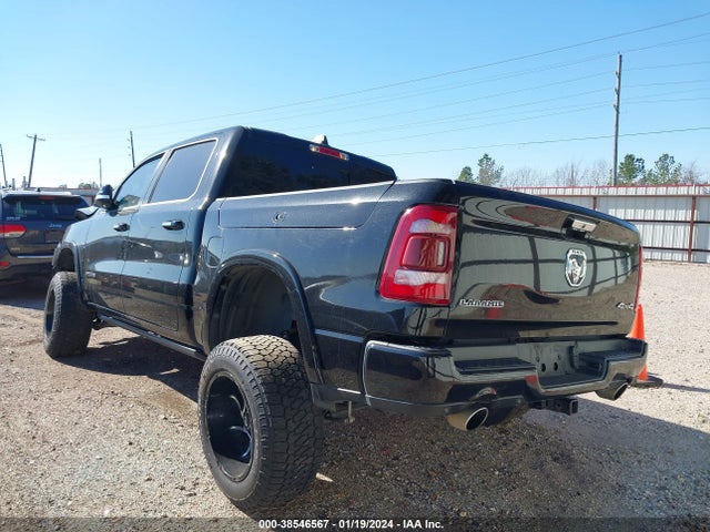 RAM 1500 Laramie  4x4 5'7 Box 2022 1C6SRFJT9NN319666 Image 3