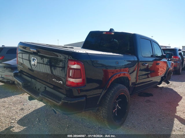 RAM 1500 Laramie  4x4 5'7 Box 2022 1C6SRFJT9NN319666 Image 4