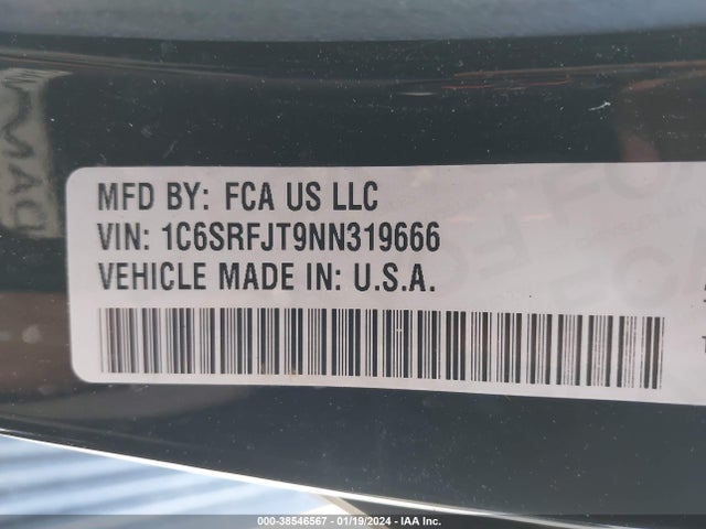 RAM 1500 Laramie  4x4 5'7 Box 2022 1C6SRFJT9NN319666 Image 9