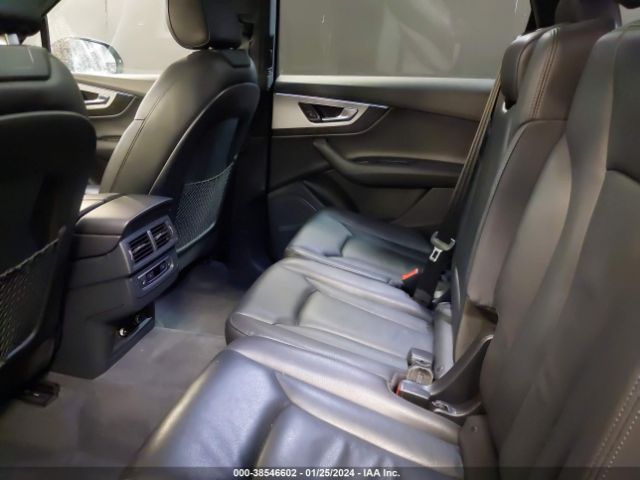 2019 AUDI Q7 WA1LHAF7XKD024635 Photo 7
