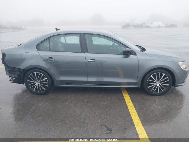 2015 VOLKSWAGEN JETTA 1.8T SPORT VIN: 3VWD17AJ7FM347939