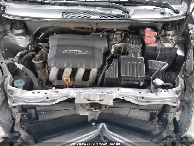 2008 HONDA FIT VIN: JHMGD38418S050366